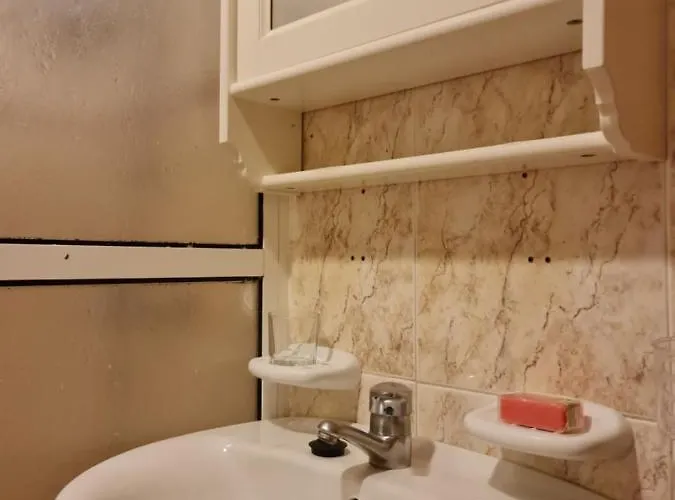 Barbados Ii Yumbo Two Bedroom アパート *